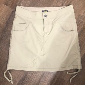 Cabelas women’s skort